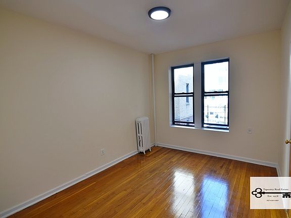 3rd image of 11-24 46th Ave #3E