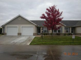 912 Springdale Ln #912, Terre Haute, IN 47802