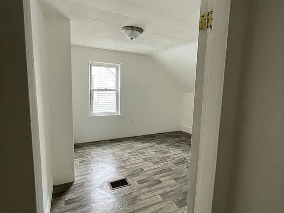 5th image of 7 Shedds Ave