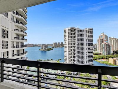 3500 Mystic Pointe Dr APT 2403, Aventura, FL, 33180