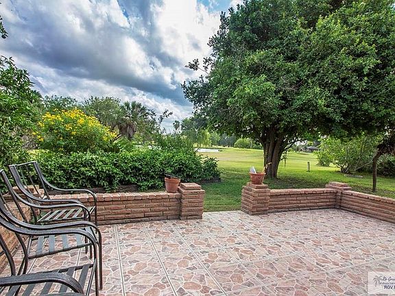 4th image of 83 Palmas Ln