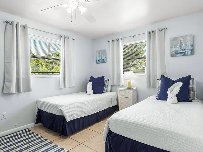 2191 Thomasson Dr — Photo 12