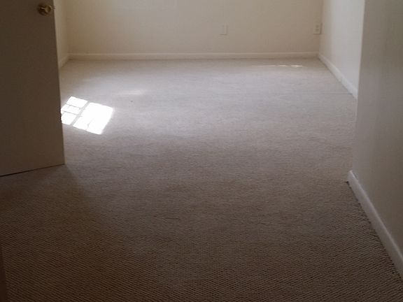 3rd image of 359 Honduras Ave