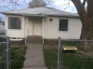 409 9th St, Clarkston, WA 99403