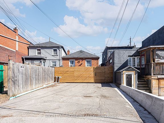 3rd image of 519 Rogers Rd