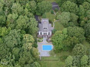 76 Laurel Rd, New Canaan, CT 06840