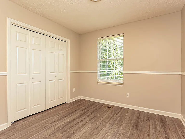 1610 Cedar Tree Ln — Photo 13
