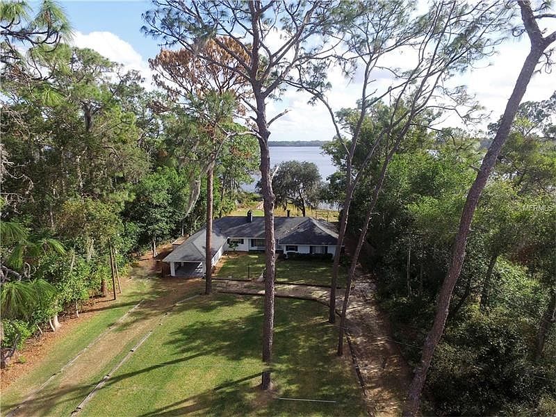 1st image of 44030 Parkway Ln