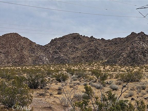 2nd image of 800 Powerline Rd