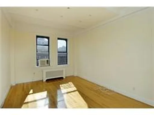 Rented by Douglas Elliman | media 18