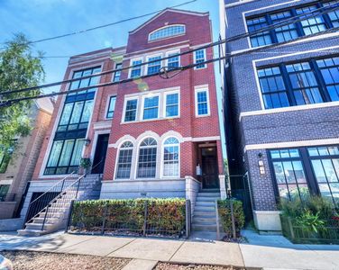 1542 N Wieland St #3, Chicago, IL, 60610