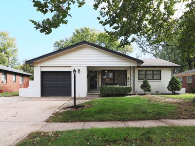 1844 N High St, Wichita, KS, 67203