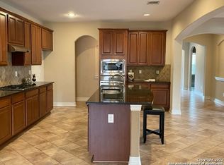 819 Bastione, San Antonio, TX 78253