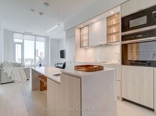11 Yorkville Ave #2906, Toronto, ON M4W 0B7