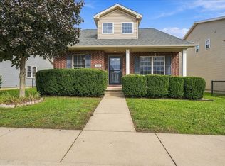 1524 Belclare Rd, Normal, IL 61761