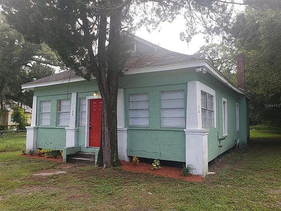 2nd image of 712 Marion St