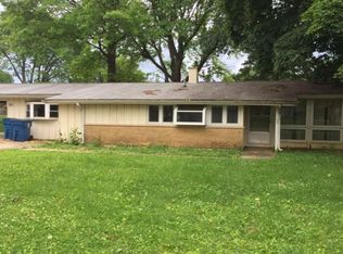 1310 Lexington Dr, Collinsville, IL