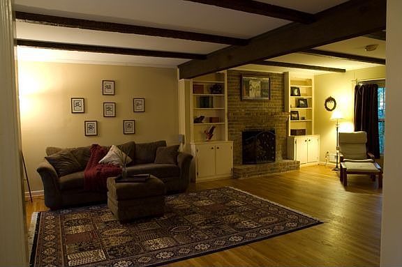 Spacious living room...