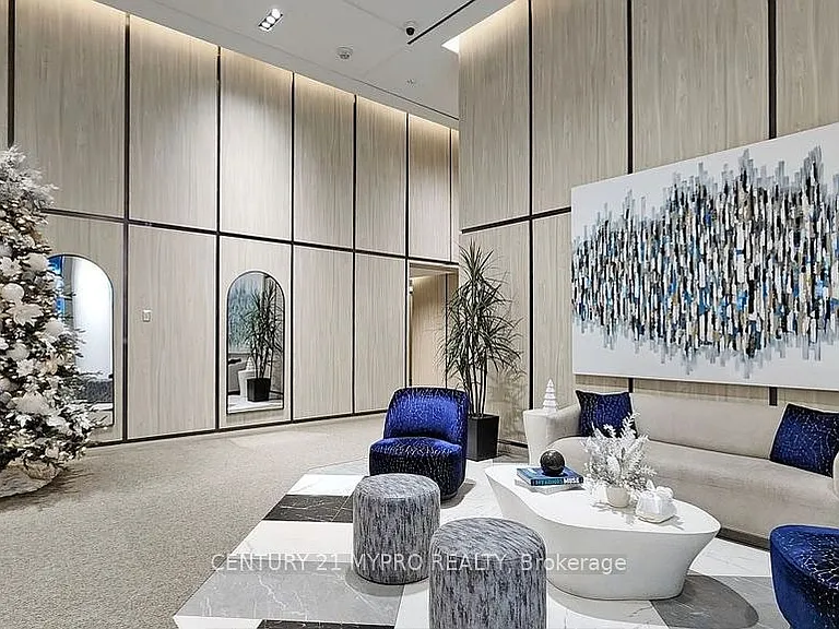 395 Bloor St E #2011 — Photo 3