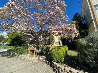1627 Oxford St, Berkeley, CA 94709