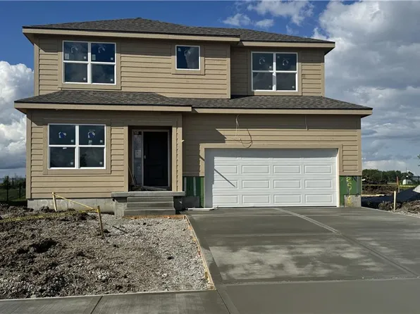 25100 W 177th Ter, Gardner, KS 66030