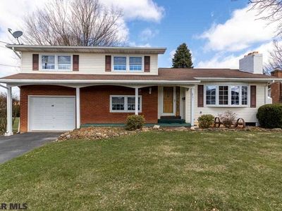 951 E High St, Bellefonte, PA, 16823