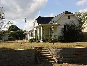 1st image of 806 N Hobson Ave