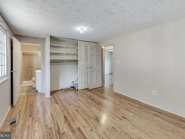 9217 Briarchip St — Photo 18