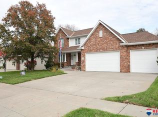 6006 S 88th St, Lincoln, NE 68526