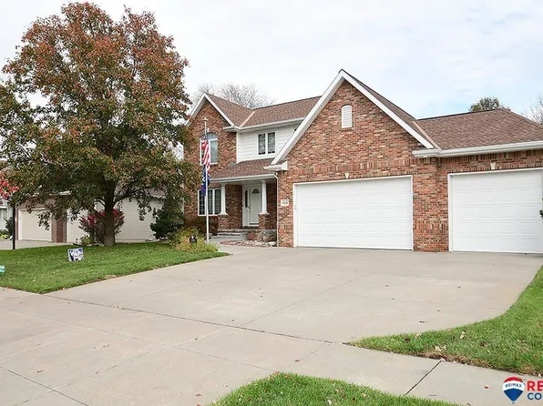 6006 S 88th St, Lincoln, NE 68526