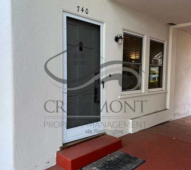 740 D Ave