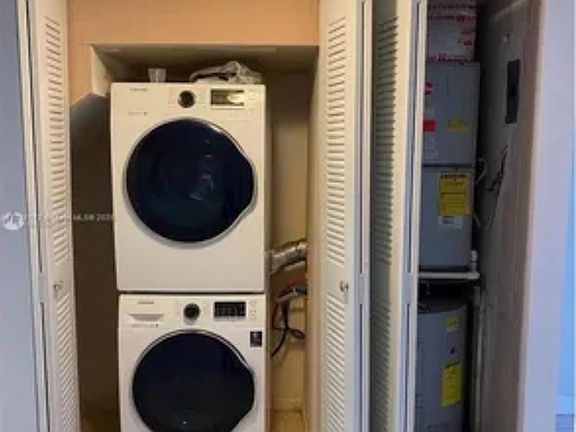 5th image of 11123 NW 7th St APT 203
