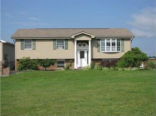 247 Ridge Church Rd, Amity, PA 15311