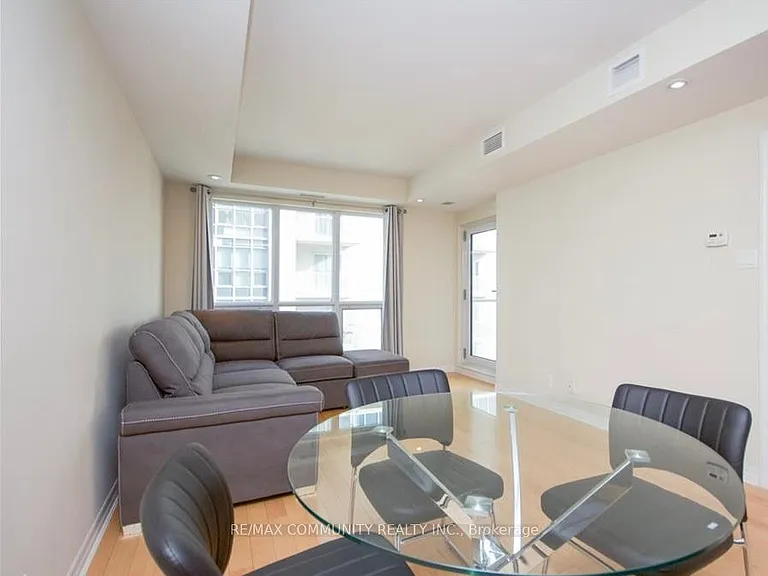 242 Rideau St #2507 — Photo 7