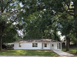 480 Powder Springs St SE, Smyrna, GA 30082