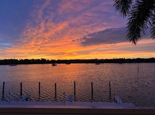 117 Pompano Dr SE APT D, Saint Petersburg, FL 33705