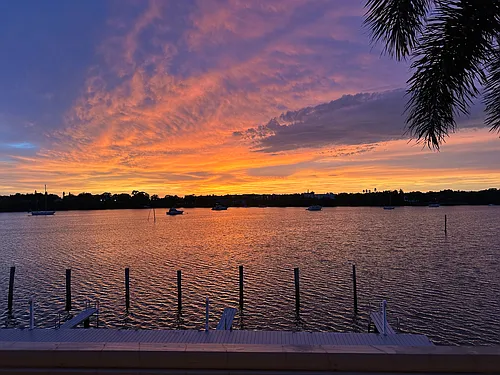 117 Pompano Dr SE #D Photo 1 117 Pompano Dr SE #D Photo 1