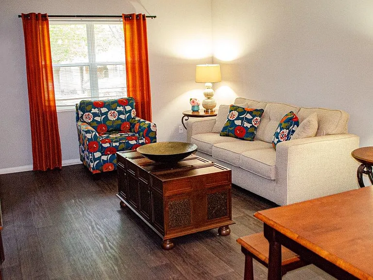 Bella Vista — Photo 19