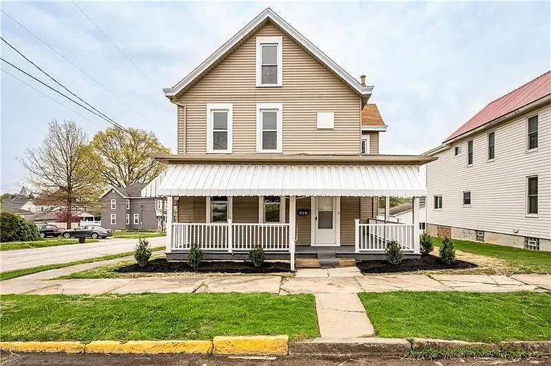 603 Alexander St photo 1
