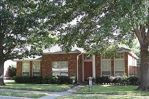 1st image of 1808 Crescent Creek Ln