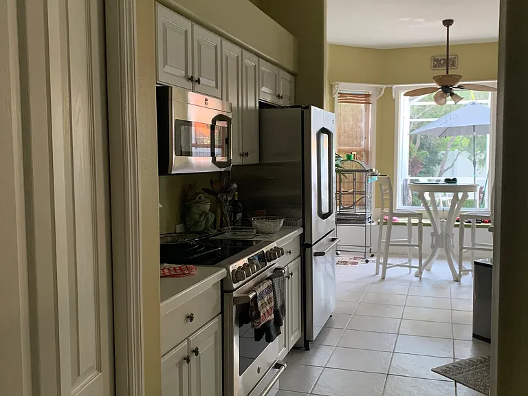 676 Shadow Bay Way — Photo 5