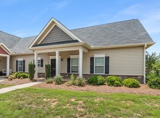 210 Hawks Nest Cir, Clemmons, NC 27012