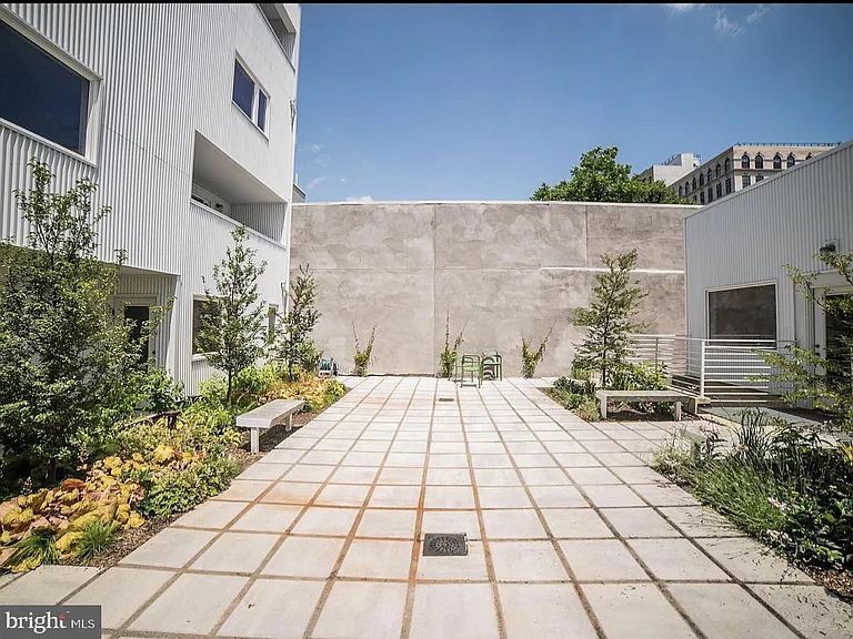 1331 N Randolph St #9 — Photo 12