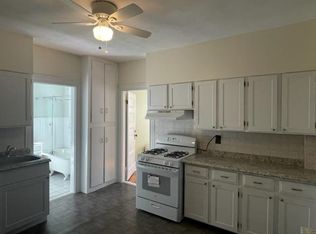 9 Ripley St #A, Waltham, MA 02453