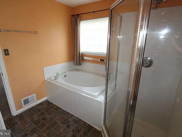 13230 Coppermill Dr — Photo 29