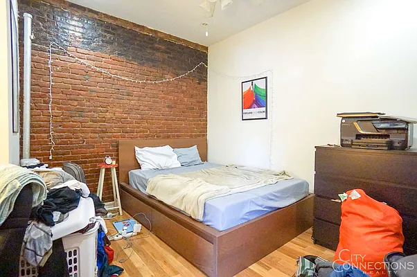 Rented by City Connections Realty | media 28