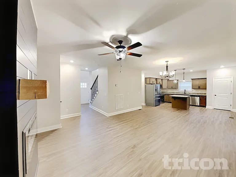 348 Brandywine Ln — Photo 5