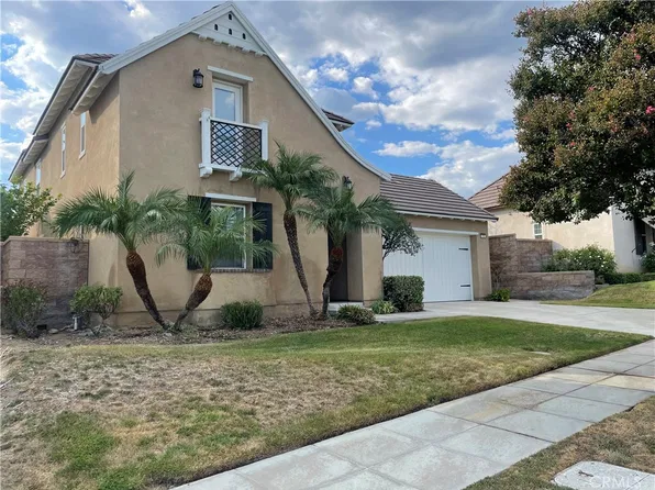 1721 Arthur Loop W, Upland, CA 91784