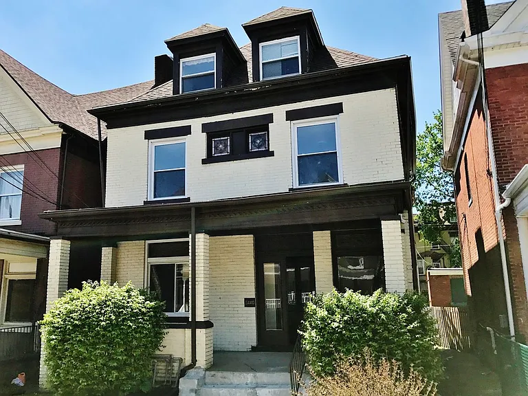 Highland Park - Apartments For Rent In Pittsburgh — Photo 1