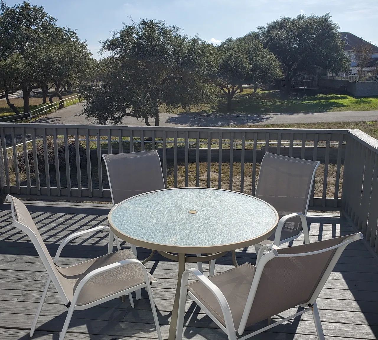 2 bed, 1800 sqft, $1,650 — Photo 3